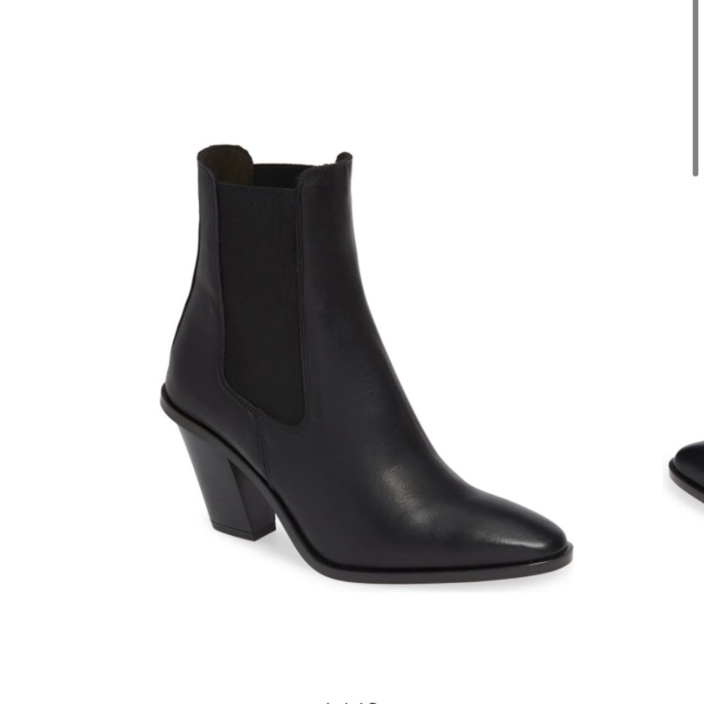 TOPSHOP Black boots